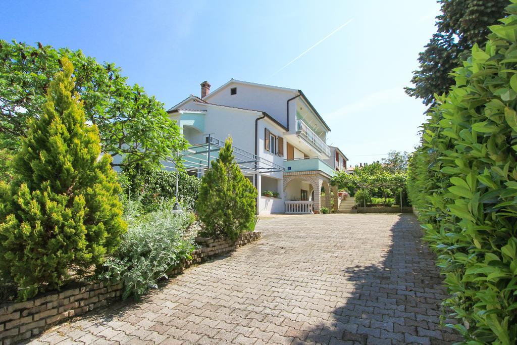 Apartments Silvia Porec Exterior photo